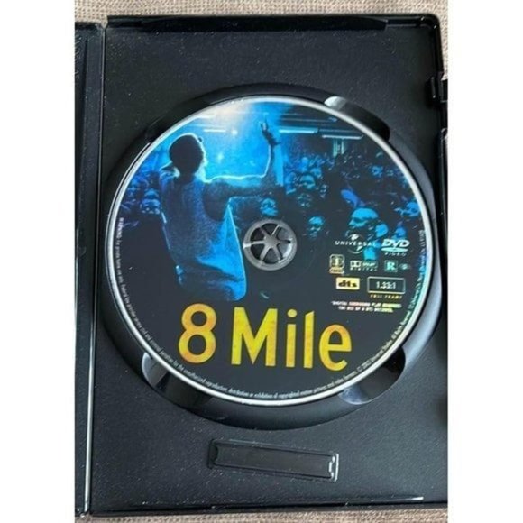 8 Mile (DVD) - Eminem, Kim Basinger, Mekhi Pfeiffer - Picture 4 of 5